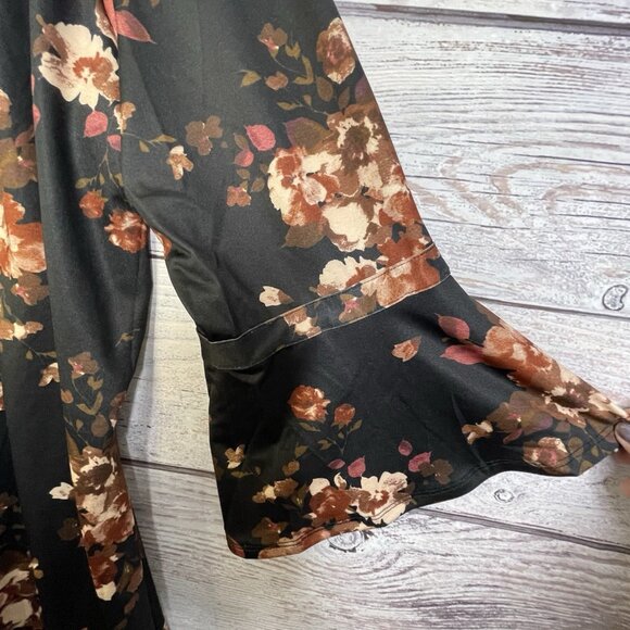 Kate Mallory Floral Blouse Size 3X Bell Sleeves Asymmetrical BOHO Fairycore - Picture 6 of 11